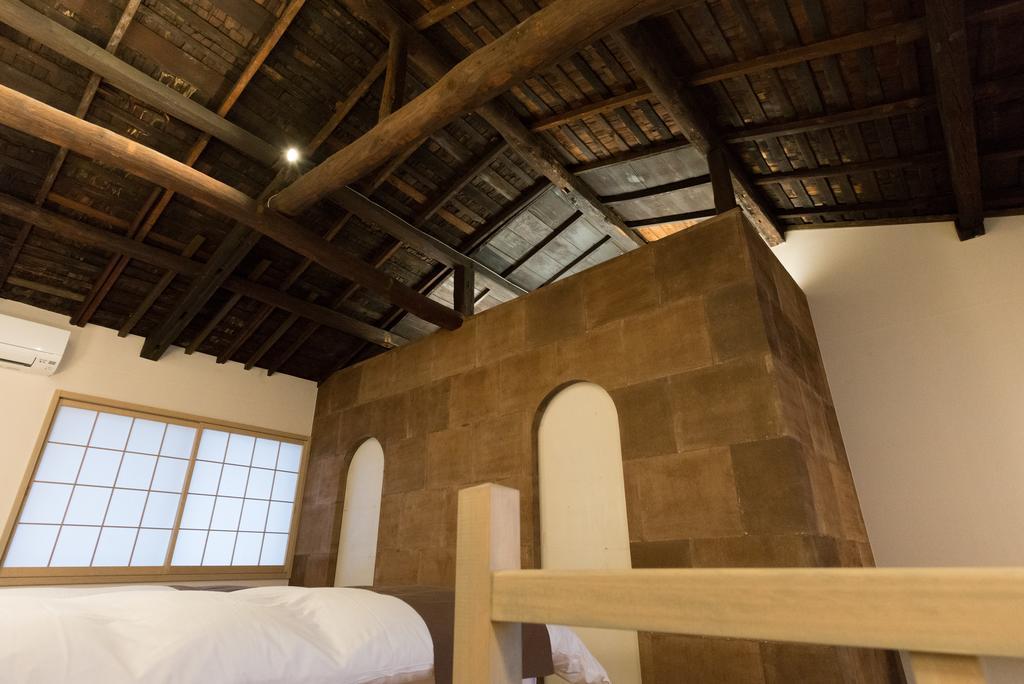 Вілла Kakishibu An Machiya House Кіото Номер фото