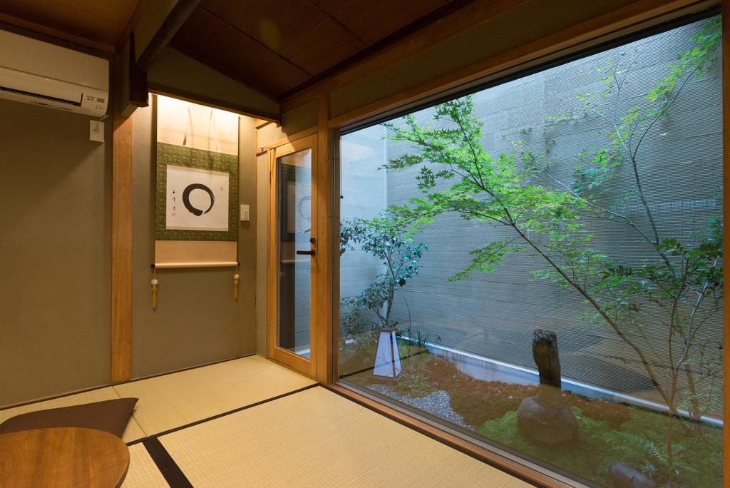 Вілла Kakishibu An Machiya House Кіото Номер фото
