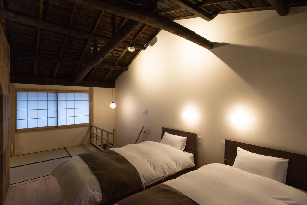 Вілла Kakishibu An Machiya House Кіото Номер фото