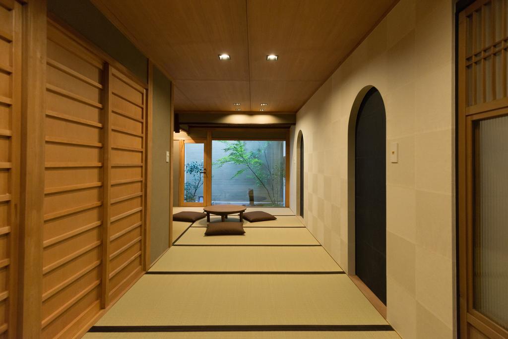 Вілла Kakishibu An Machiya House Кіото Номер фото