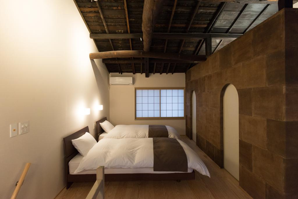 Вілла Kakishibu An Machiya House Кіото Номер фото
